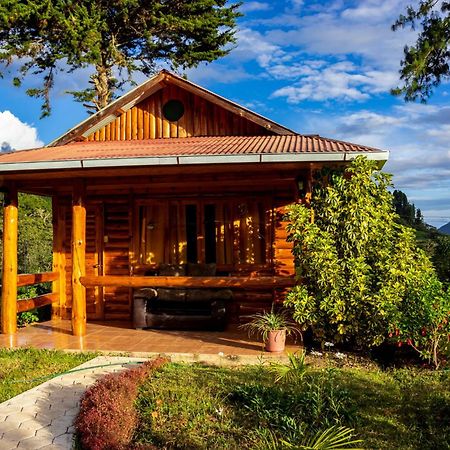Hassinger Ranch Cabanas Оксапампа Экстерьер фото
