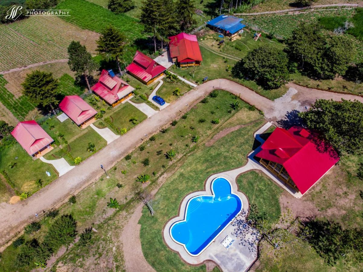 Hassinger Ranch Cabanas Оксапампа Экстерьер фото